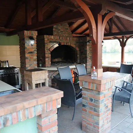 Odmor Na Dunavu Apartment