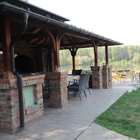 Appartement Riverfood&party Centar Aktivnog Odmora Beocin